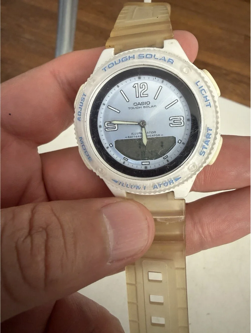 Casio Illuminator 2790 LCF-30 Quartz Analog Digital Men's Watch ( Untested)
